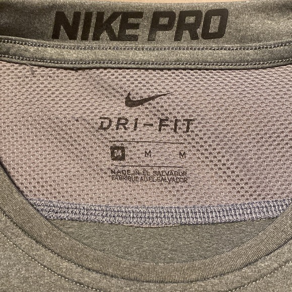 Nike Pro dri-fit tshirt. Men’s size medium. EUC - Picture 4 of 4